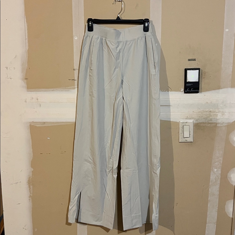 lululemon Stretch Woven Wide-Leg Pant